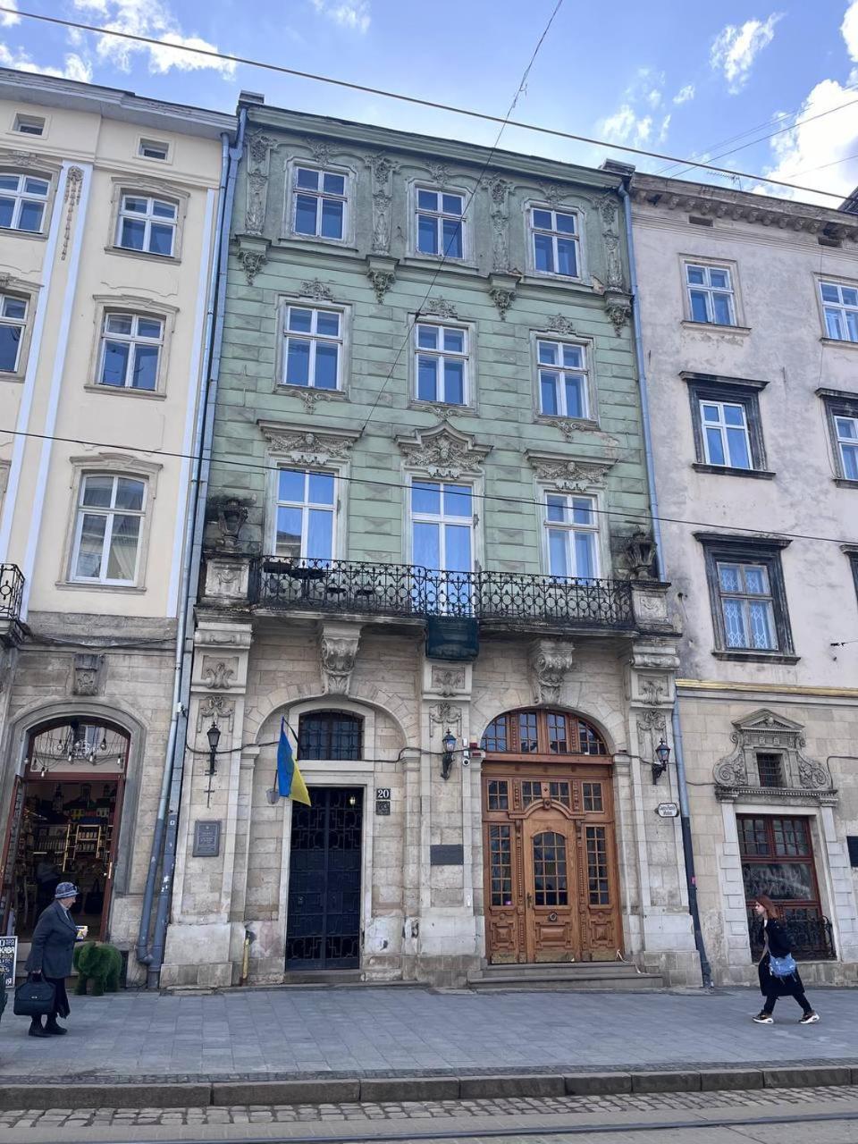 Апартаменти На Площі Ринок, 20 Lviv Dış mekan fotoğraf