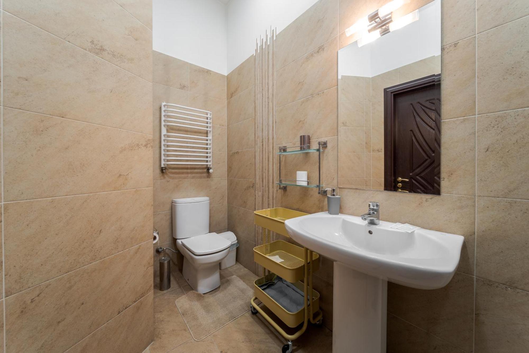 Апартаменти На Площі Ринок, 20 Lviv Dış mekan fotoğraf
